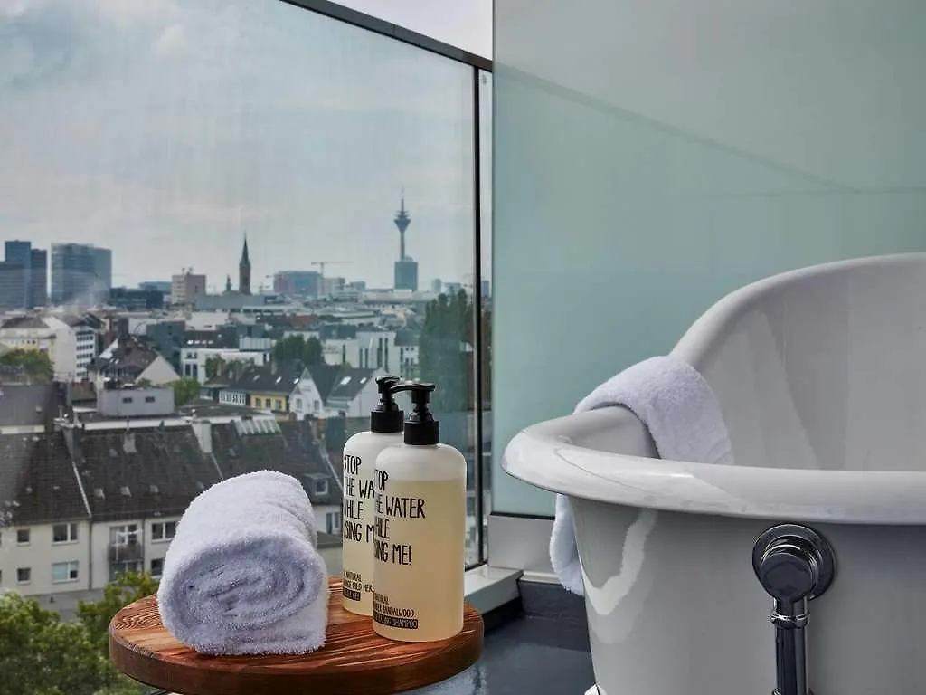25Hours Hotel Das Tour Dusseldorf 4*,